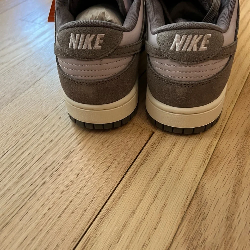 SOLD!!Nike Dunk Low Retro SE Leather/Suede - Picture 3 of 5